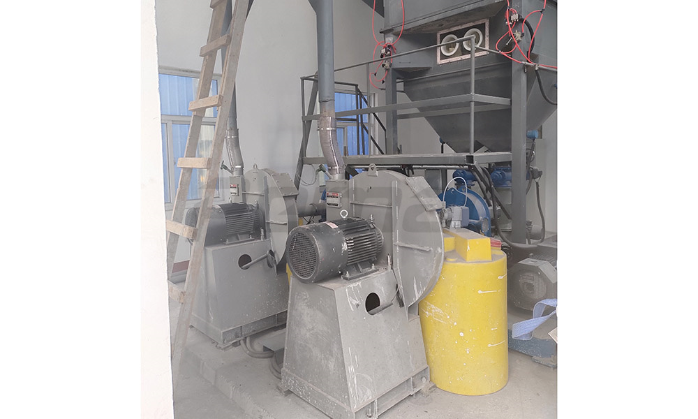 某公司拆包機項目現(xiàn)場